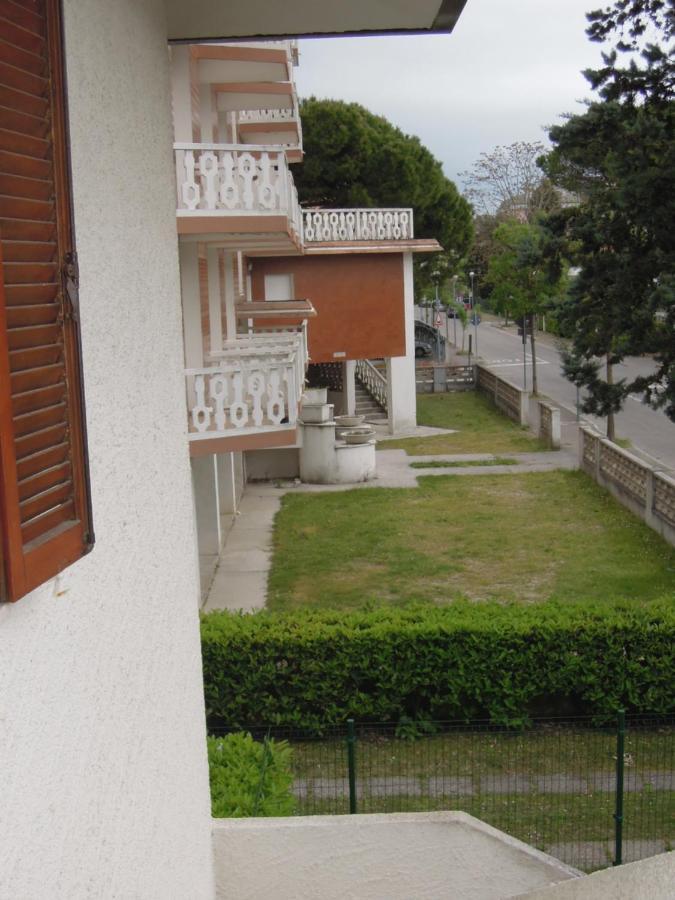 Villa Mery Bibione Bagian luar foto